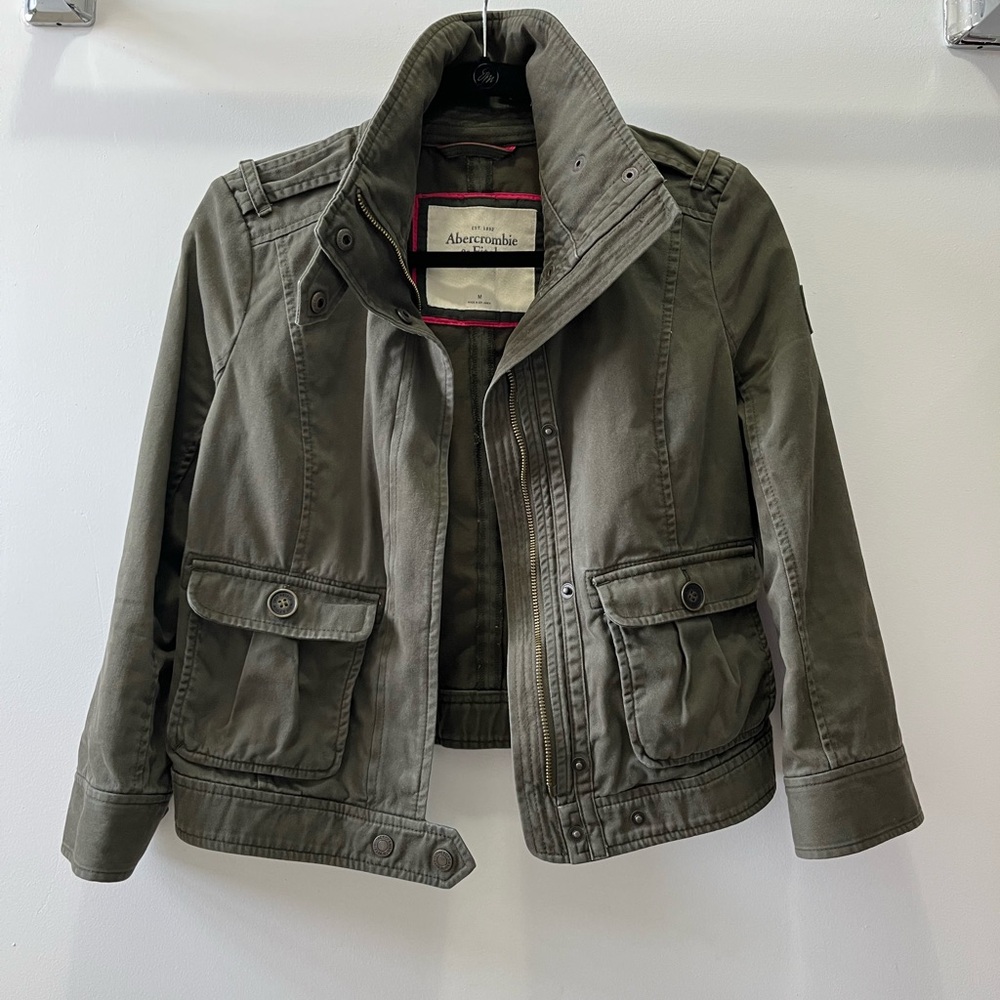 Abercrombie & Fitch Women’s Green Jacket - Picture 1 of 2